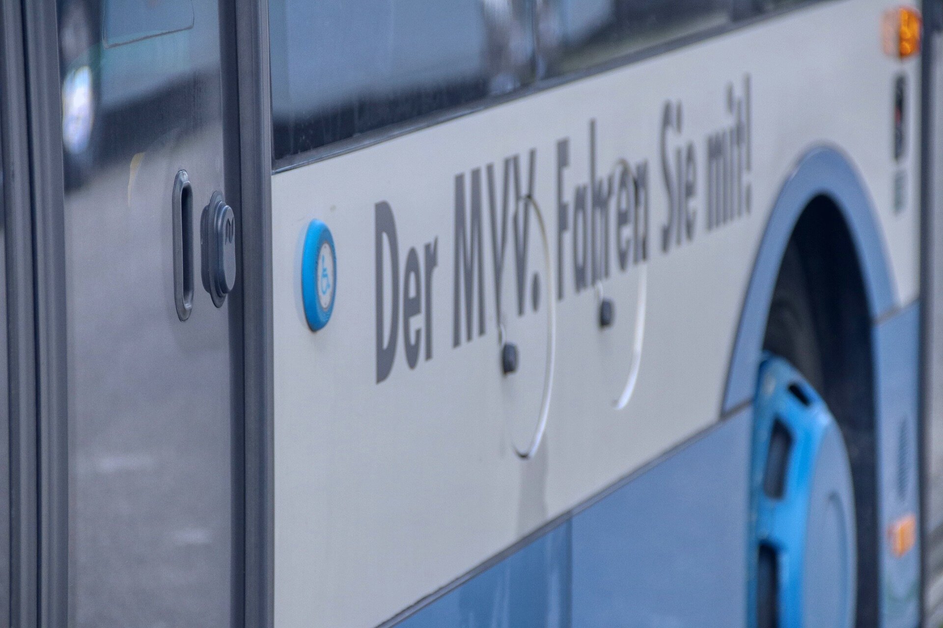Emissionsfreie Busse
